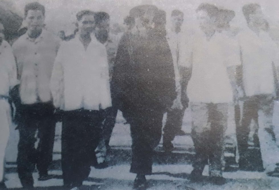 Anh-tin-bai